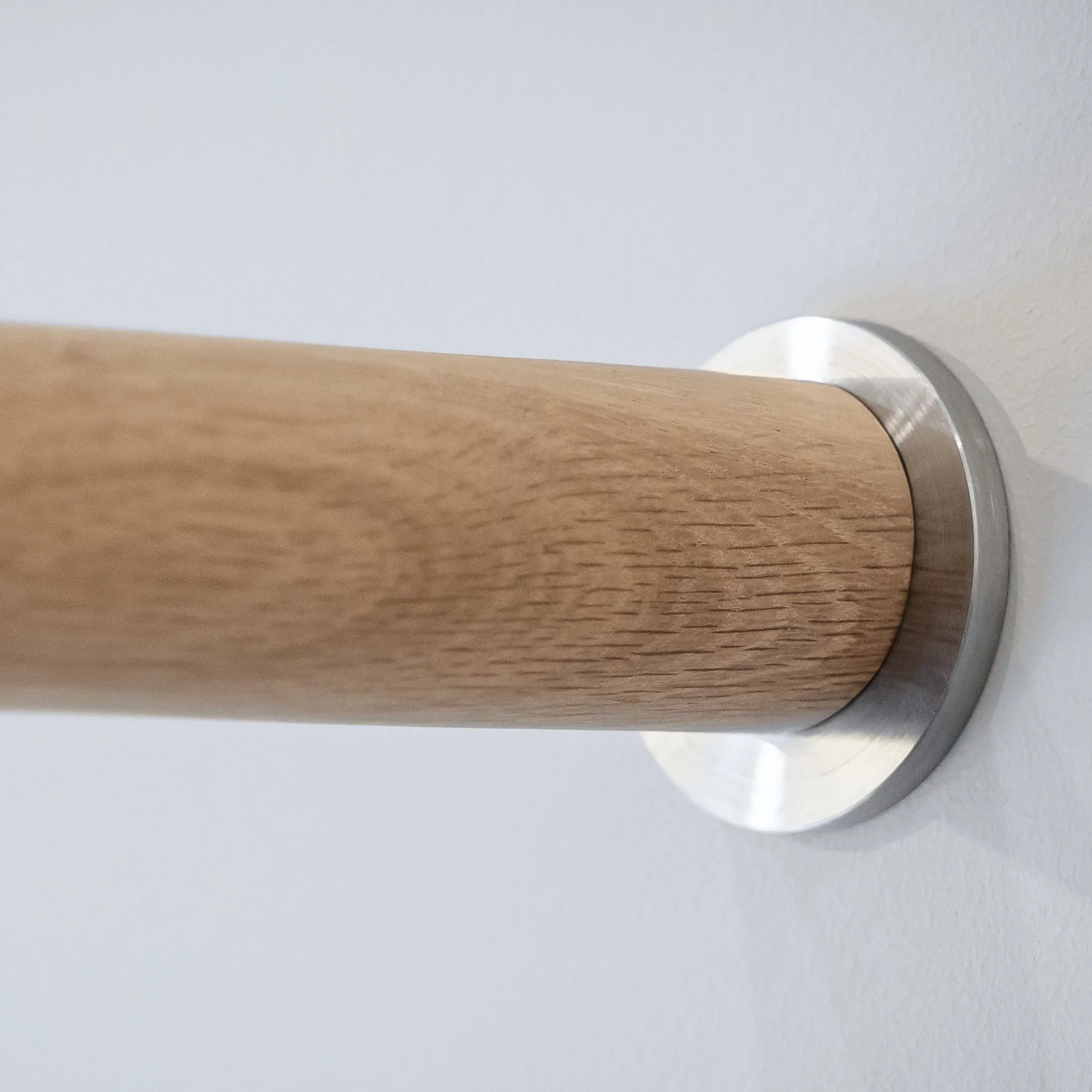 Bike Rack: Minimalistyczny Wieszak Rowerowy - obrazek 2